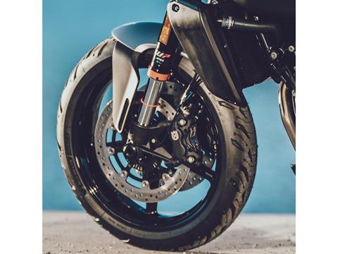 2025 Husqvarna Vitpilen 801 in Marionville, Missouri - Photo 12