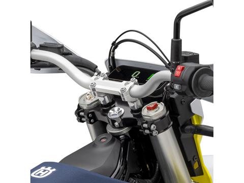 2026 Husqvarna 701 Enduro in Marionville, Missouri - Photo 14