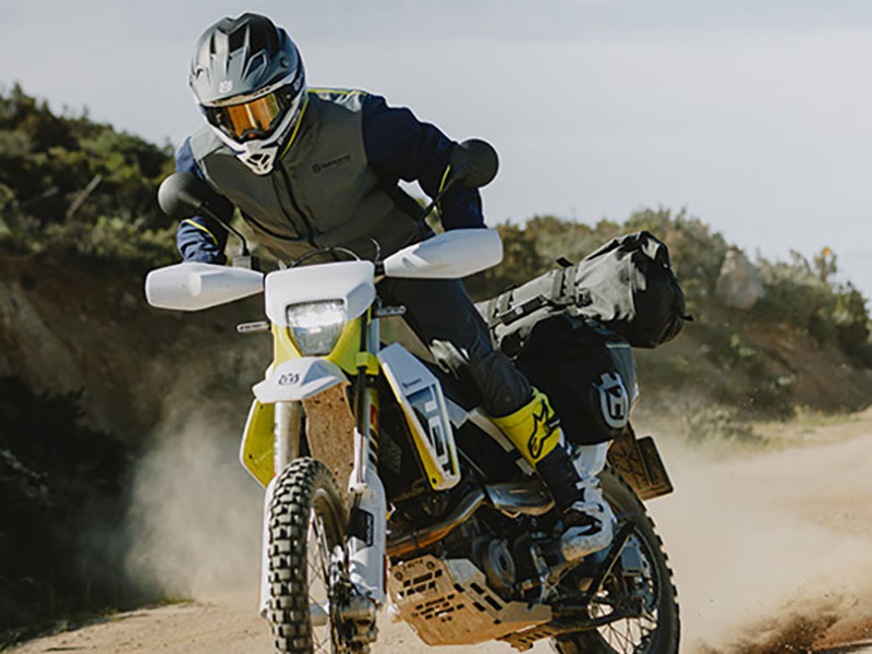 2026 Husqvarna 701 Enduro in Marionville, Missouri - Photo 17