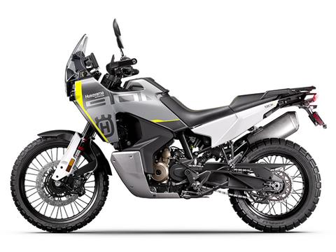 2026 Husqvarna Norden 901 in Auburn, Massachusetts - Photo 2