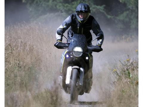 2026 Husqvarna Norden 901 in Auburn, Massachusetts - Photo 16