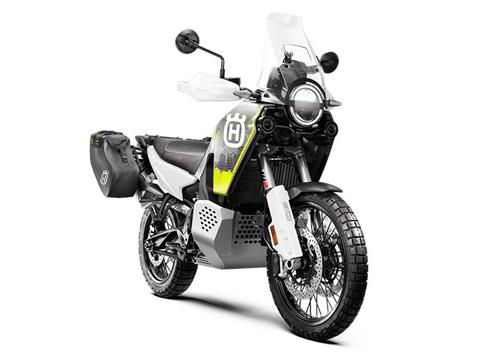 2026 Husqvarna Norden 901 Expedition in Auburn, Massachusetts - Photo 3