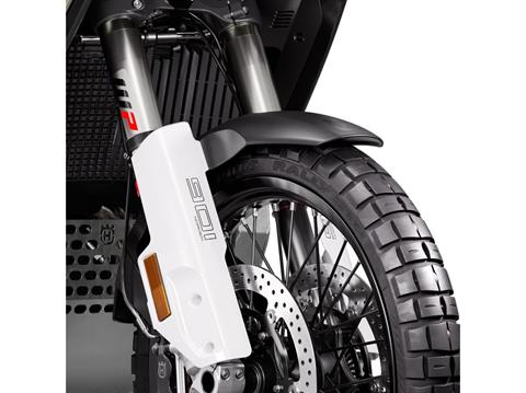 2026 Husqvarna Norden 901 Expedition in Auburn, Massachusetts - Photo 5