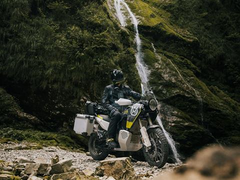 2026 Husqvarna Norden 901 Expedition in Auburn, Massachusetts - Photo 10