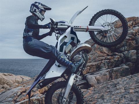 2026 Husqvarna TE 250 in Marionville, Missouri - Photo 13