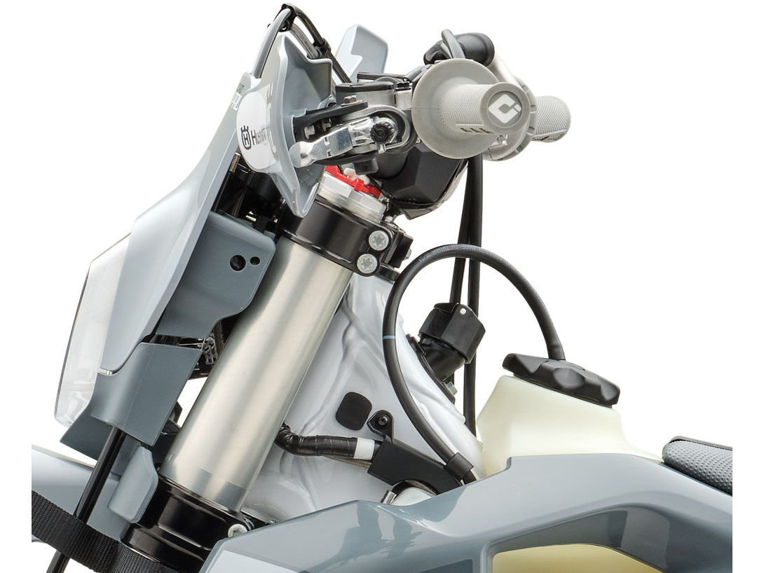 2026 Husqvarna TE 300 Pro in Marionville, Missouri - Photo 11