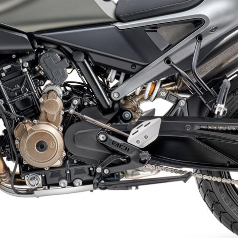 2027 Husqvarna Svartpilen 801 SE in Chattanooga, Tennessee - Photo 7