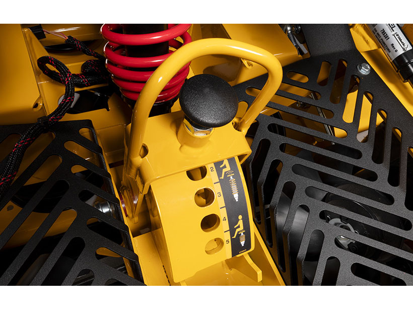 2026 Hustler Turf Equipment X-RIDE 60 in. Kawasaki FX820 EVO EFI 34.5 hp in Topeka, Kansas - Photo 9