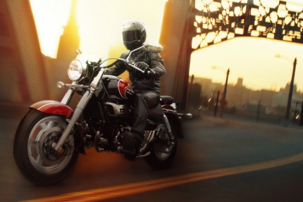 New 2018 Hyosung GV250 | Motorcycles in Portland OR | Red