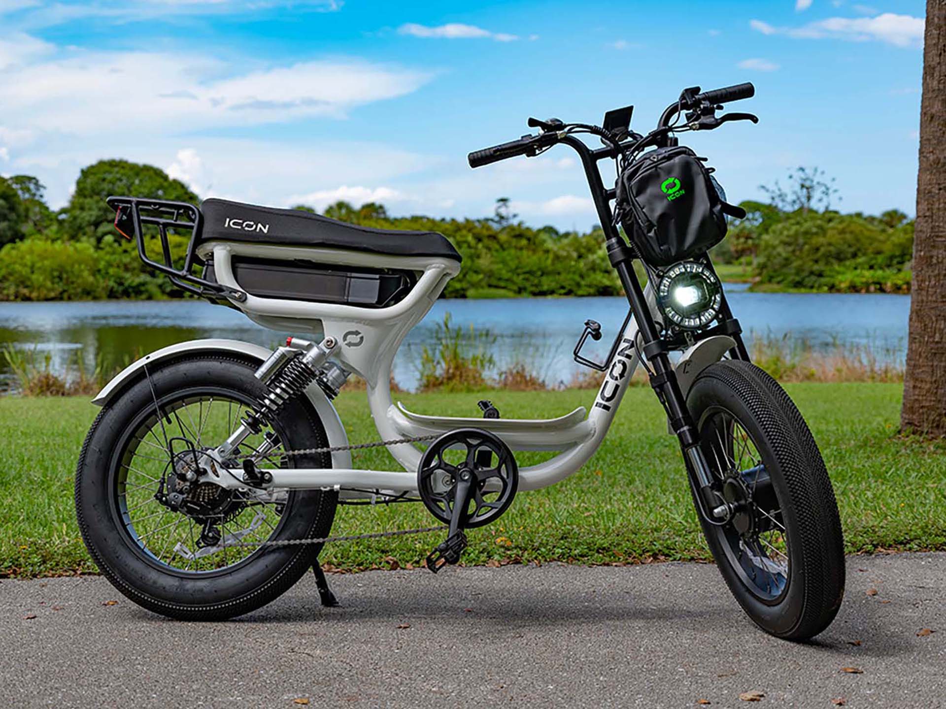 2024 ICON Electric Vehicles EB02 in Rancho Murieta, California - Photo 10