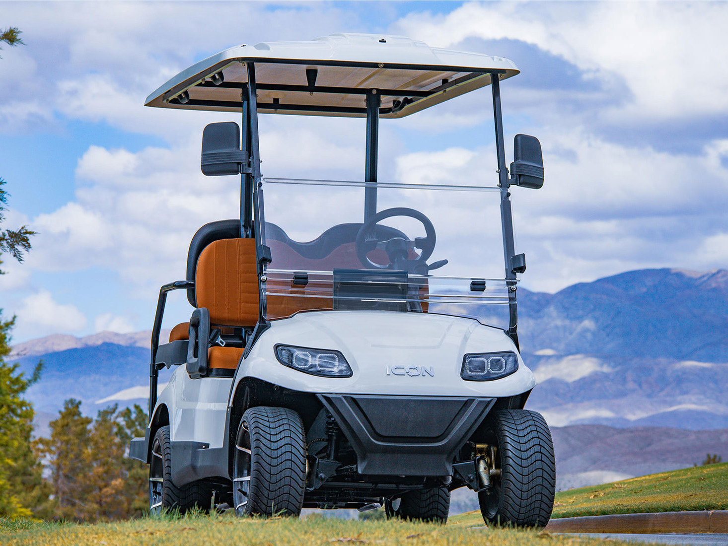 2024 ICON Electric Vehicles i40 in Rancho Murieta, California - Photo 7