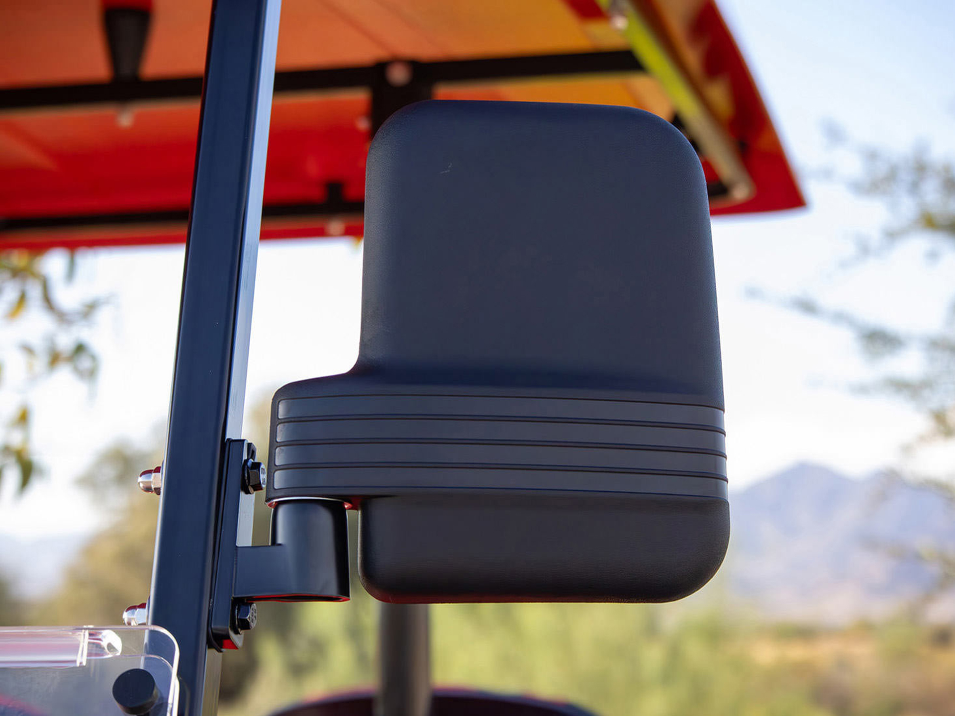 2024 ICON Electric Vehicles ICON i40L in Rancho Murieta, California - Photo 11