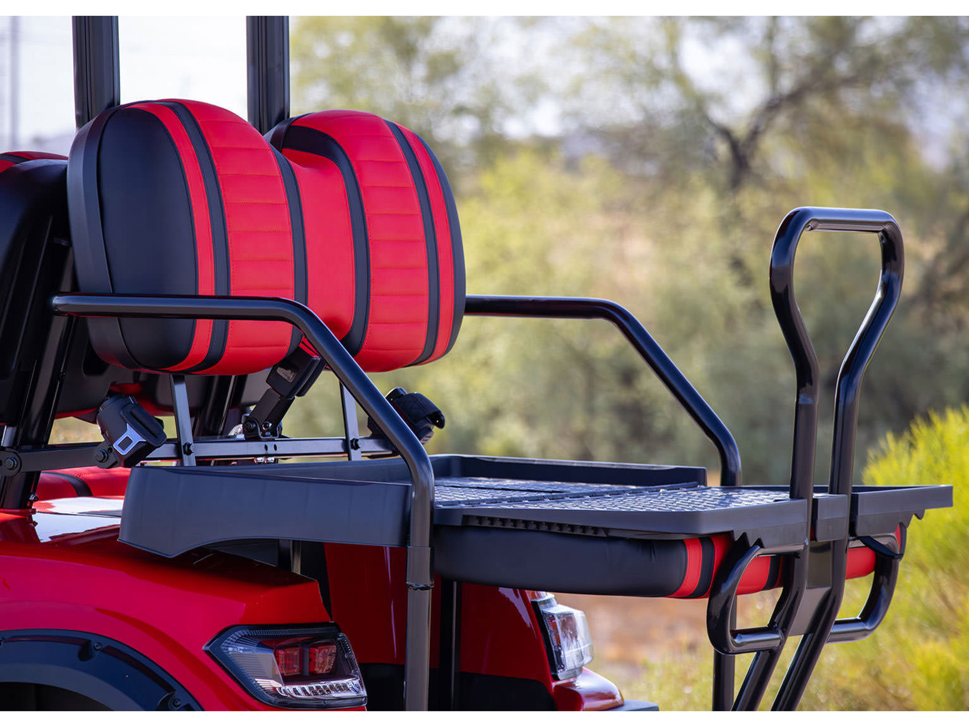 2024 ICON Electric Vehicles ICON i40L in Rancho Murieta, California - Photo 12