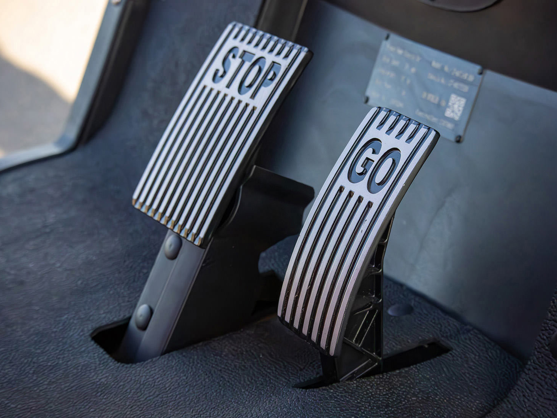 2024 ICON Electric Vehicles ICON i40L in Rancho Murieta, California - Photo 8