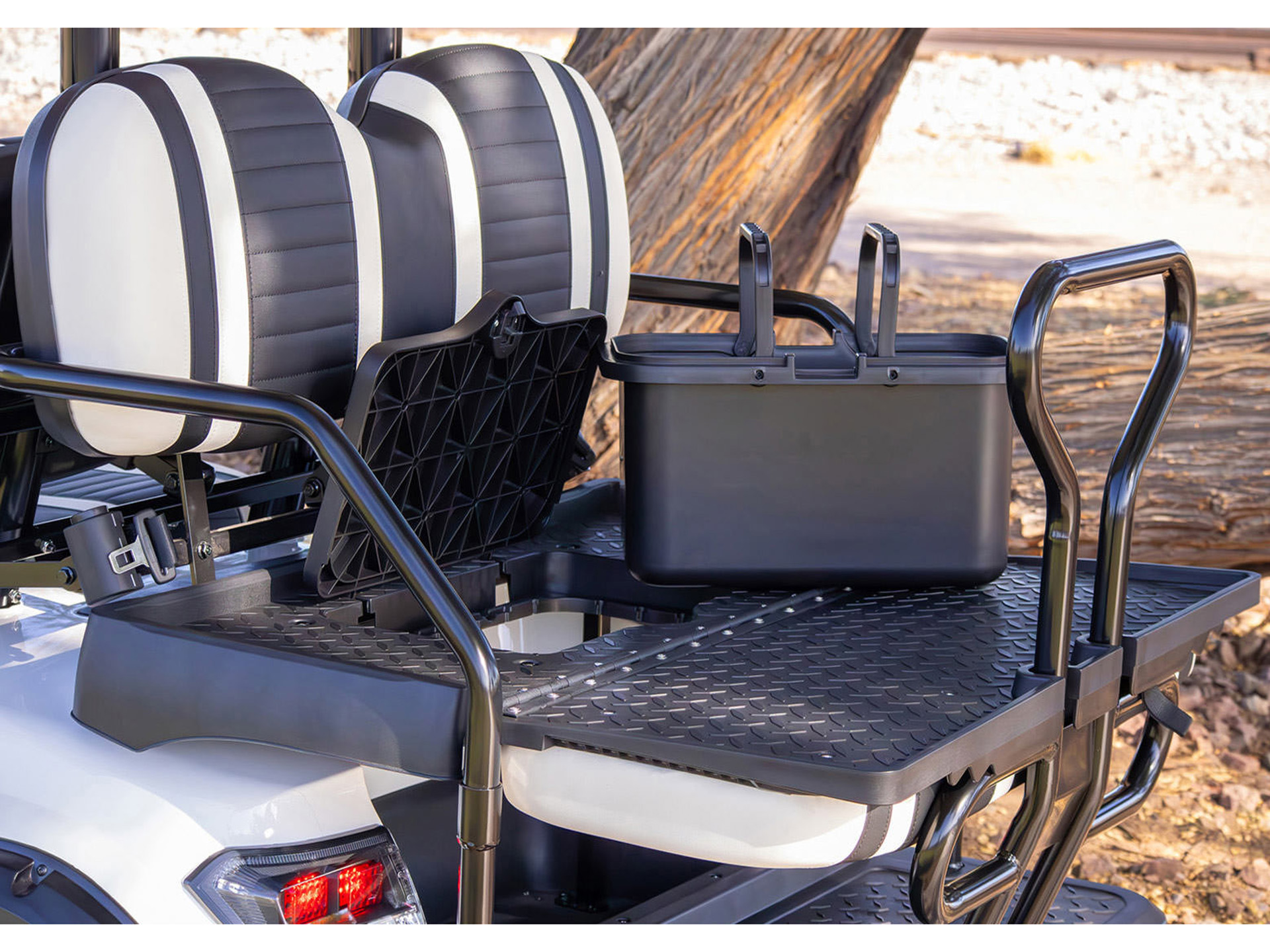 2024 ICON Electric Vehicles ICON i60L in Rancho Murieta, California - Photo 5