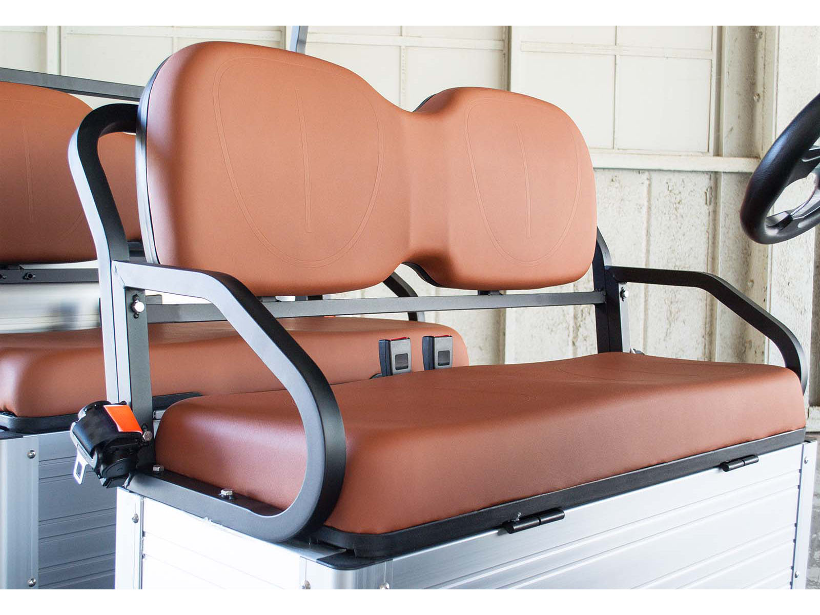 2024 ICON Electric Vehicles i40FS-HD in Rancho Murieta, California - Photo 2