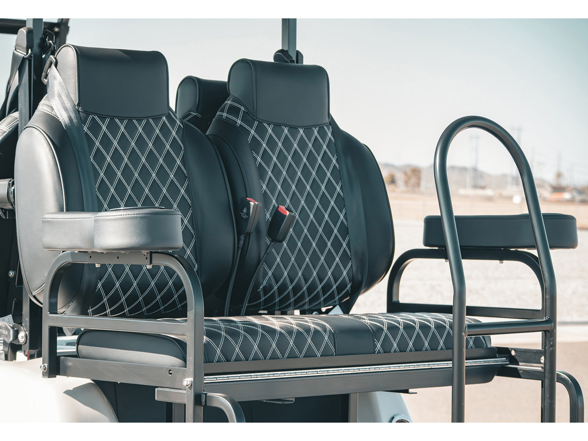 2025 ICON Electric Vehicles EPIC E40L in Rancho Murieta, California - Photo 6