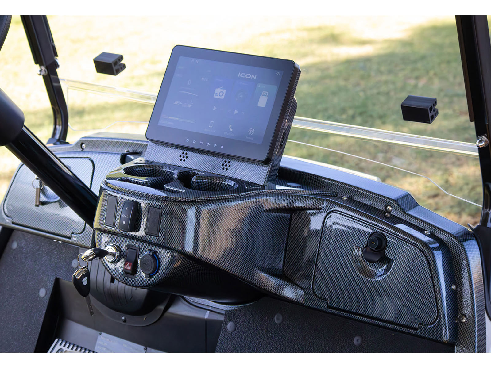 2025 ICON Electric Vehicles i60L in Rancho Murieta, California - Photo 2