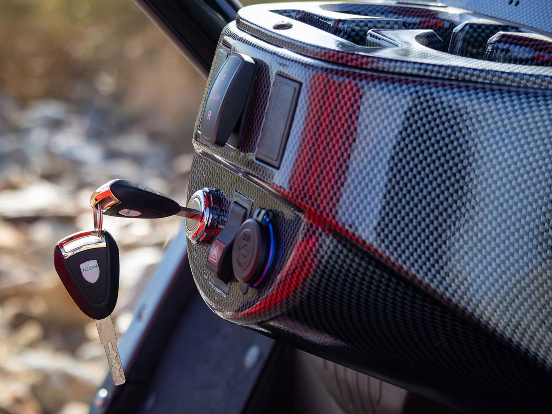 2025 ICON Electric Vehicles ICON i40L in Rancho Murieta, California - Photo 3