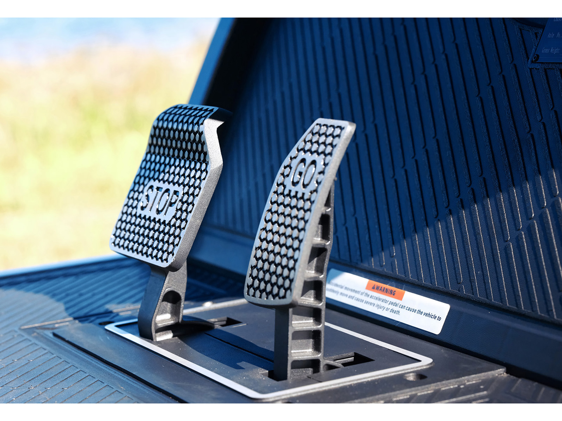 2025 ICON Electric Vehicles G60L in Gretna, Nebraska - Photo 12