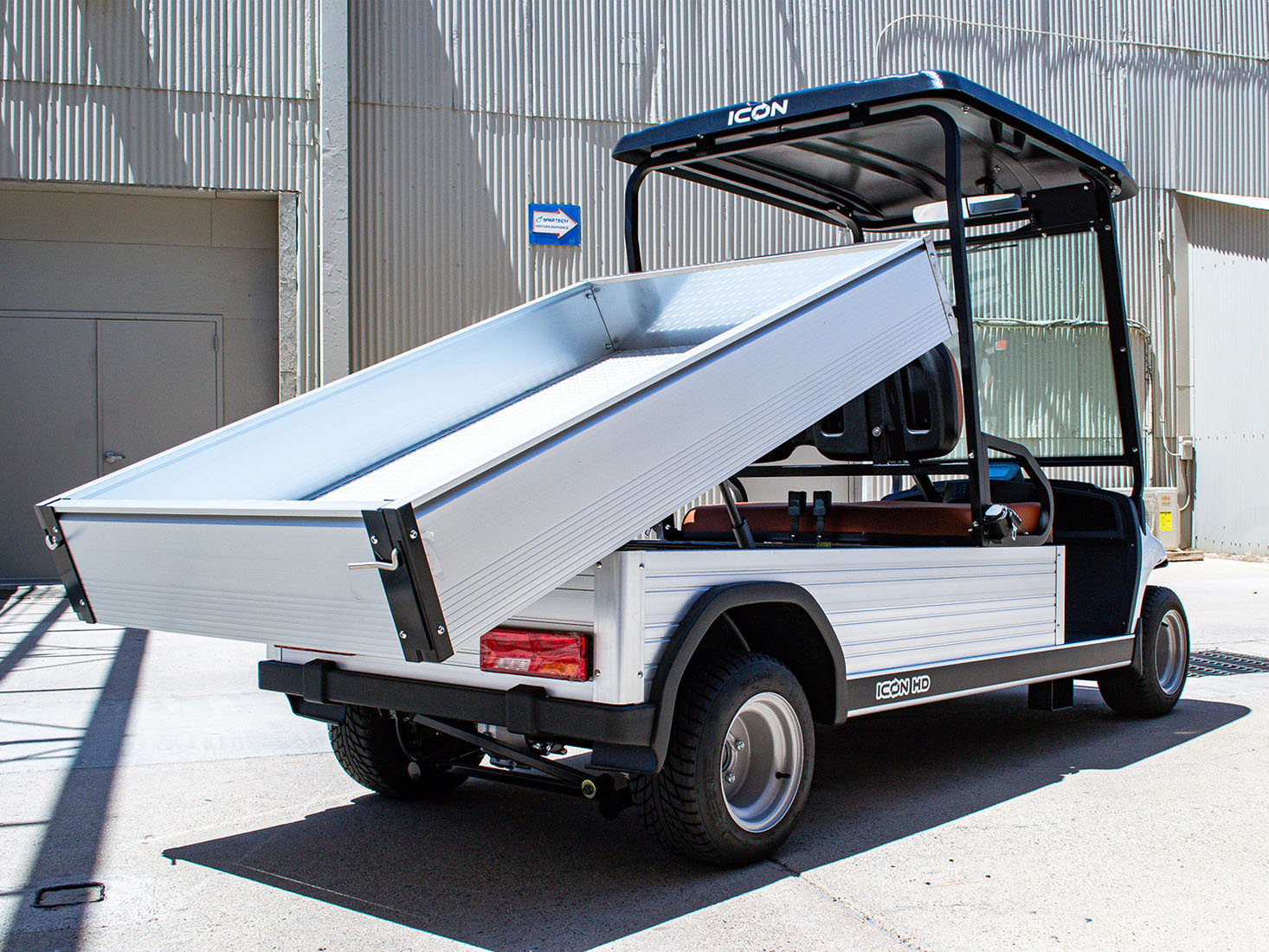 2025 ICON Electric Vehicles i20U-HD in Rancho Murieta, California - Photo 12