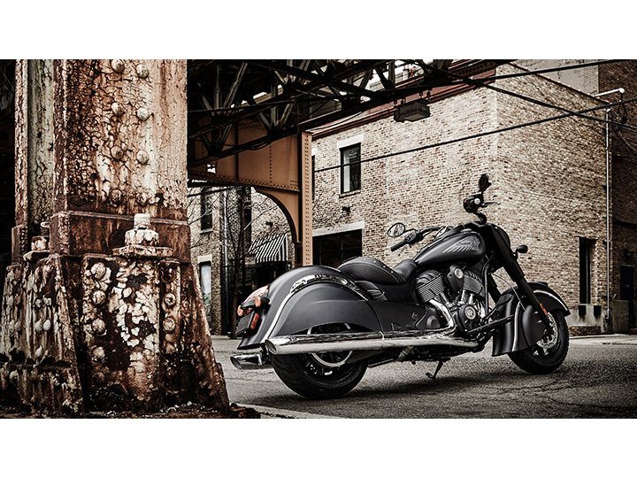 2016 Indian Motorcycle Chief Dark Horse® in Columbia, Missouri - Photo 5