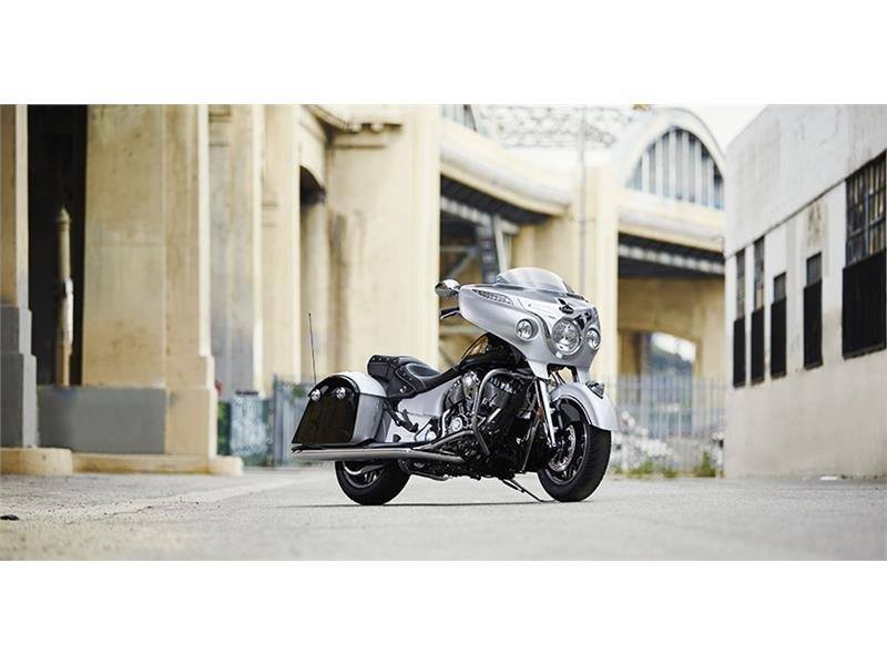 2017 Indian Motorcycle Chieftain® in Columbia, Missouri - Photo 4