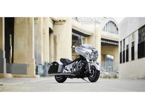 2017 Indian Motorcycle Chieftain® in Columbia, Missouri - Photo 4