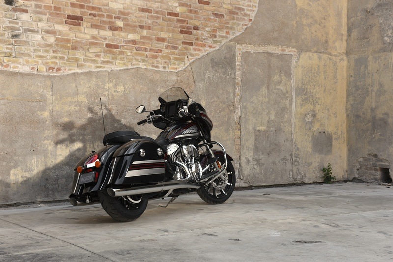 2018 Indian Motorcycle Chieftain® Limited ABS in Columbia, Missouri - Photo 12