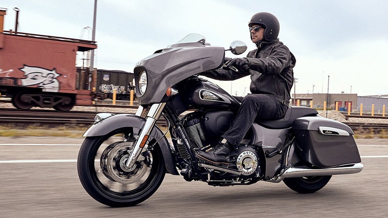2019 Indian Motorcycle Chieftain® ABS in Manchester, New Hampshire - Photo 16