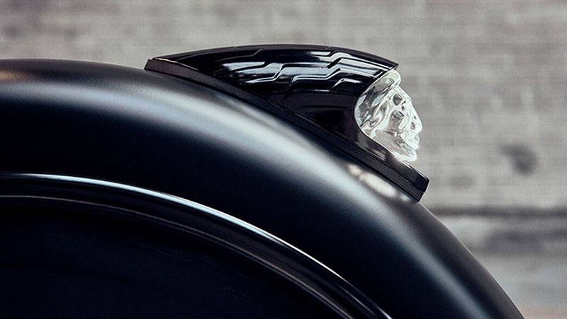 2019 Indian Motorcycle Chief® Dark Horse® ABS in Columbia, Missouri - Photo 9