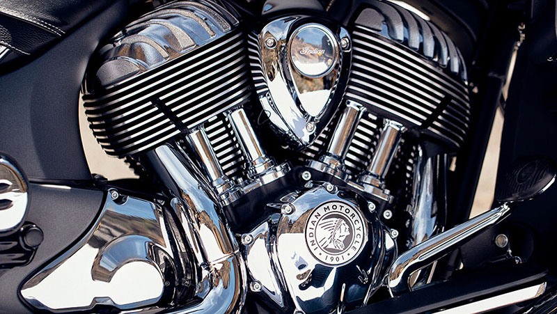 2019 Indian Motorcycle Roadmaster® ABS in Burlington, North Carolina - Photo 3