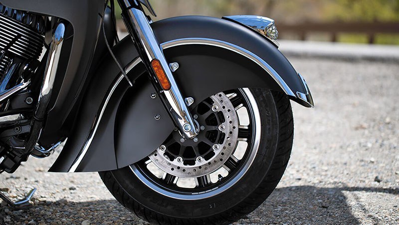 2019 Indian Motorcycle Roadmaster® ABS in Burlington, North Carolina - Photo 7