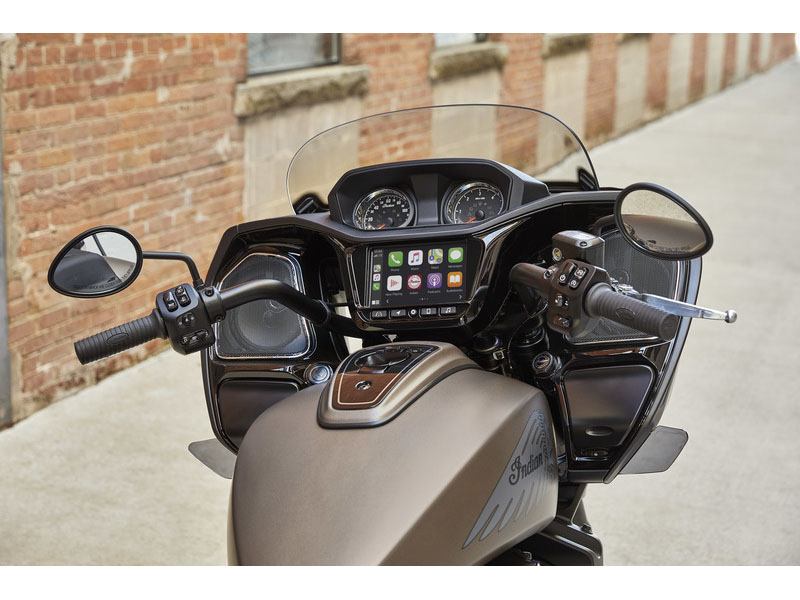 2021 Indian Motorcycle Challenger® Dark Horse® in Columbia, Missouri - Photo 8