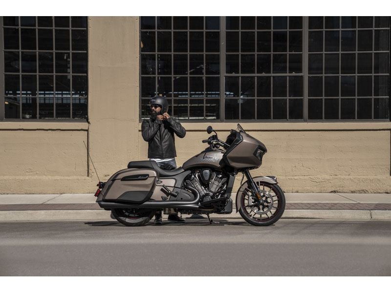 2021 Indian Motorcycle Challenger® Dark Horse® in Columbia, Missouri - Photo 14