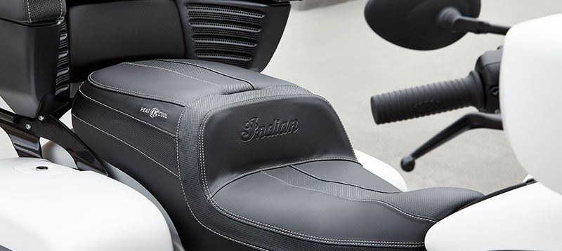 2021 Indian Motorcycle Roadmaster® Dark Horse® in Columbia, Missouri - Photo 7