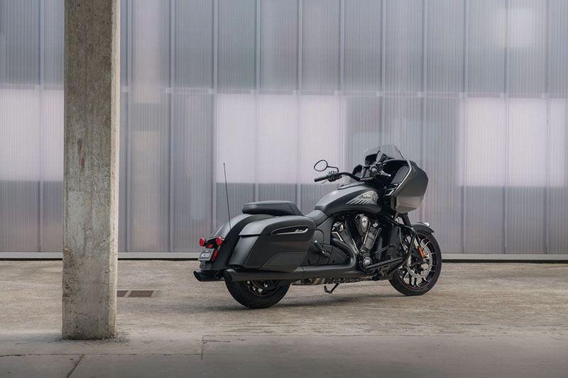 2022  Challenger® Dark Horse® 8