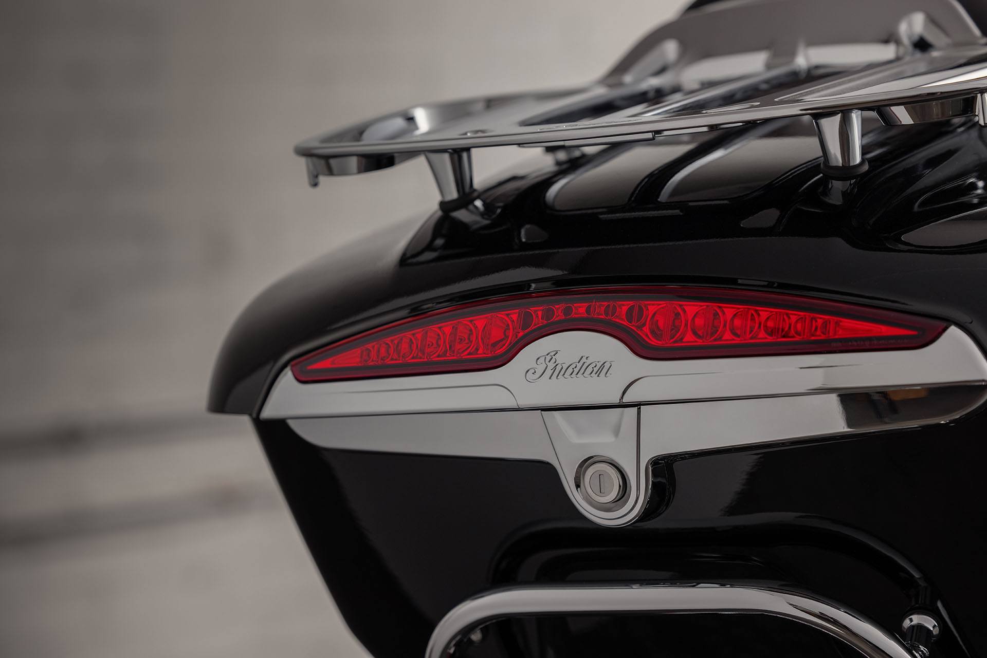 2022 Indian Motorcycle Pursuit® Limited in Columbia, Missouri - Photo 10