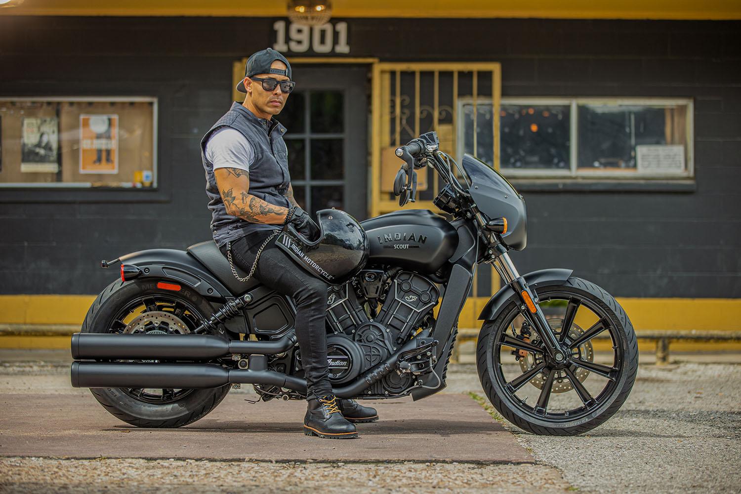 2022 Indian Motorcycle Scout® Rogue ABS in Columbia, Missouri - Photo 14