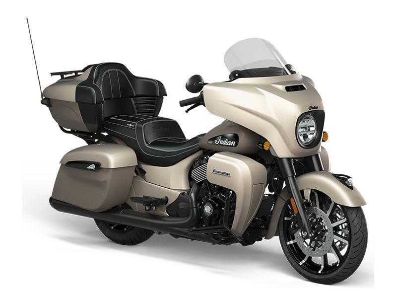 2022 Indian Motorcycle Roadmaster® Dark Horse® in Foxboro, Massachusetts - Photo 1