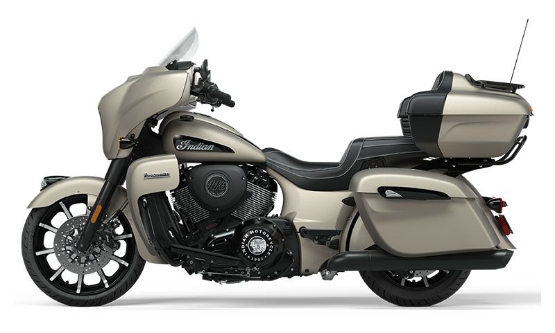2022 Indian Motorcycle Roadmaster® Dark Horse® in Foxboro, Massachusetts - Photo 4