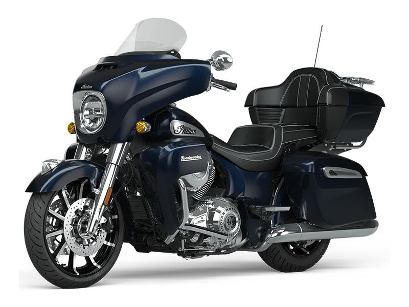 2022 Indian Motorcycle Roadmaster® Limited in Foxboro, Massachusetts - Photo 2