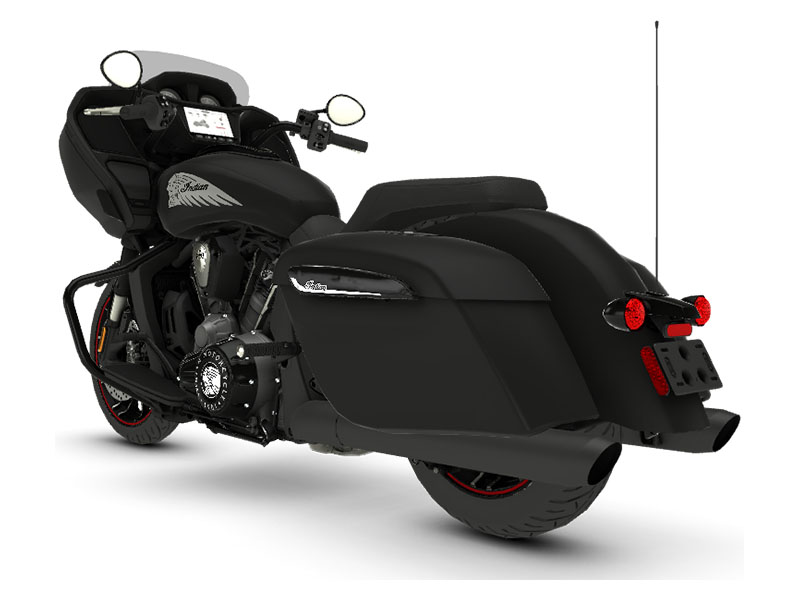2023  Challenger® Dark Horse® 5