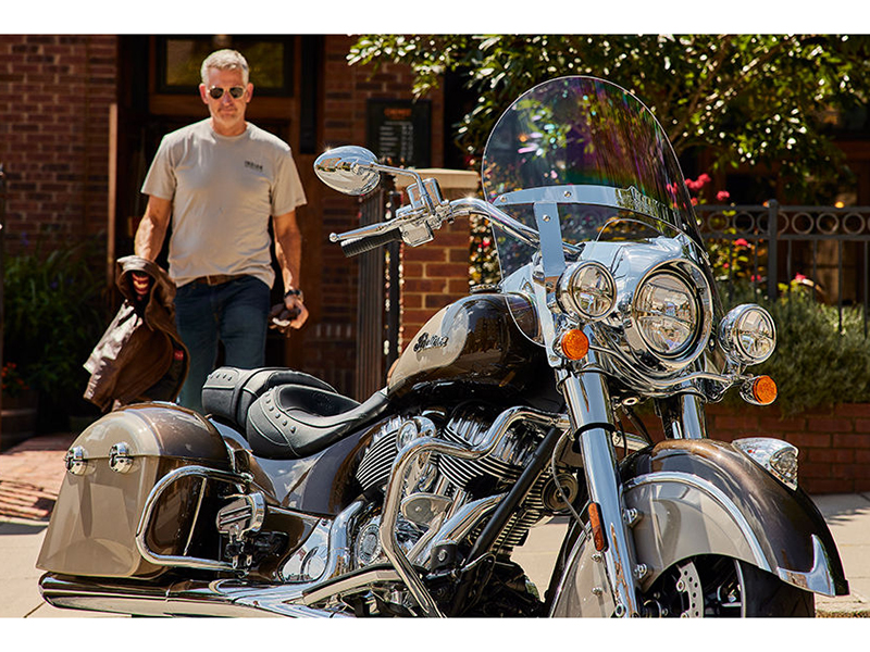 2023 Indian Motorcycle Springfield® in Columbia, Missouri - Photo 13