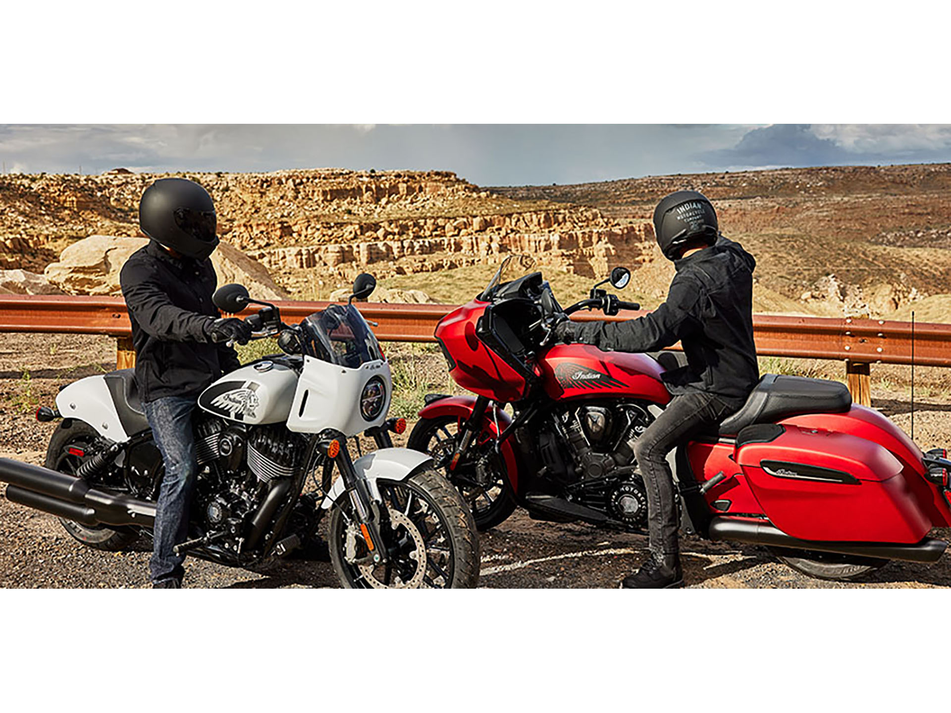 2024 Indian Motorcycle Challenger® Dark Horse® in Columbia, Missouri - Photo 19
