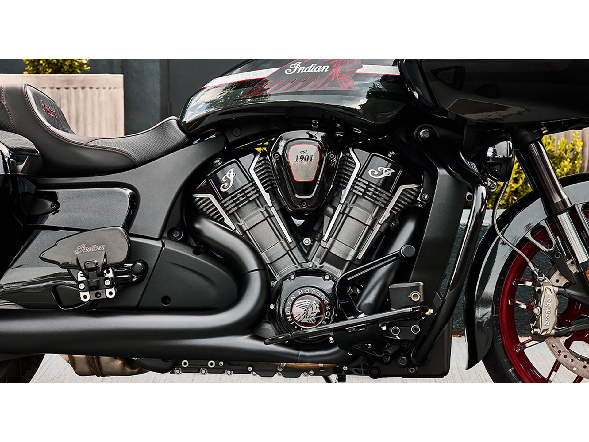 2024 Indian Motorcycle Challenger® Elite in Columbia, Missouri - Photo 9