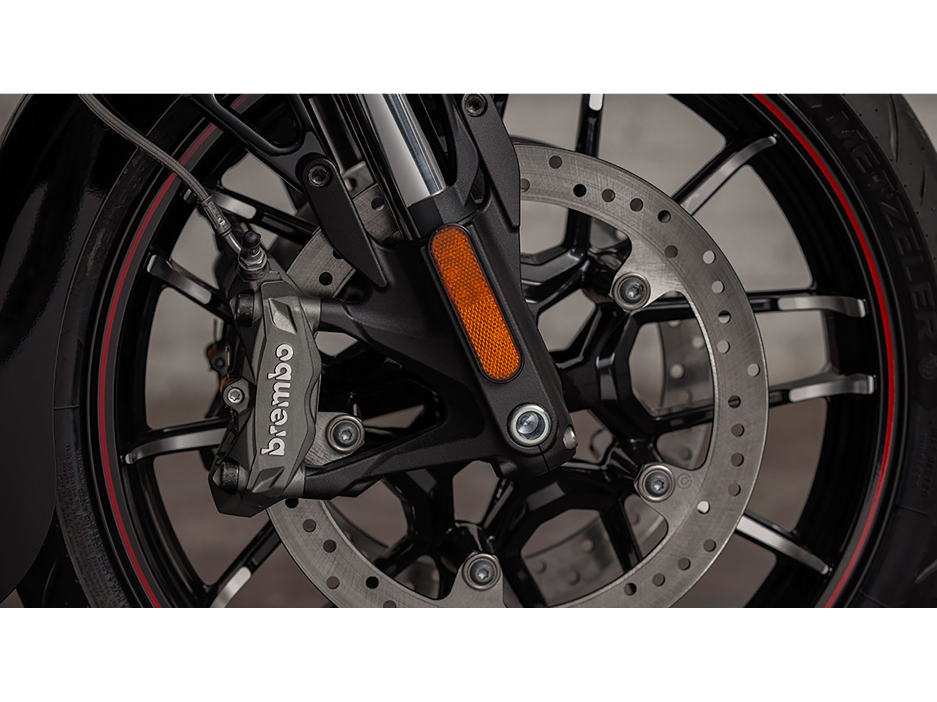 2024 Indian Motorcycle Challenger® Limited in Lafayette, Indiana - Photo 12