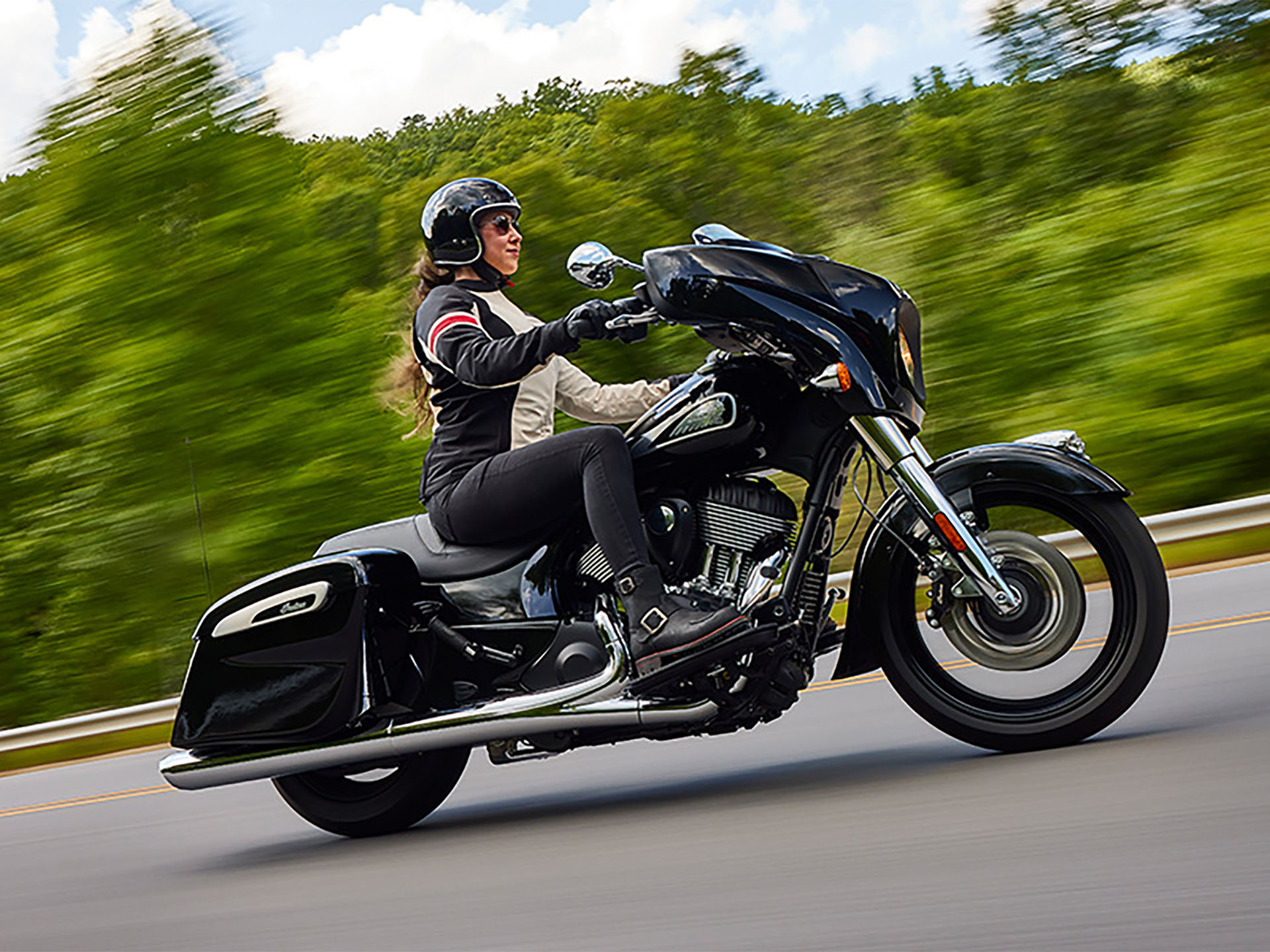 2024 Indian Motorcycle Chieftain® in Columbia, Missouri - Photo 15
