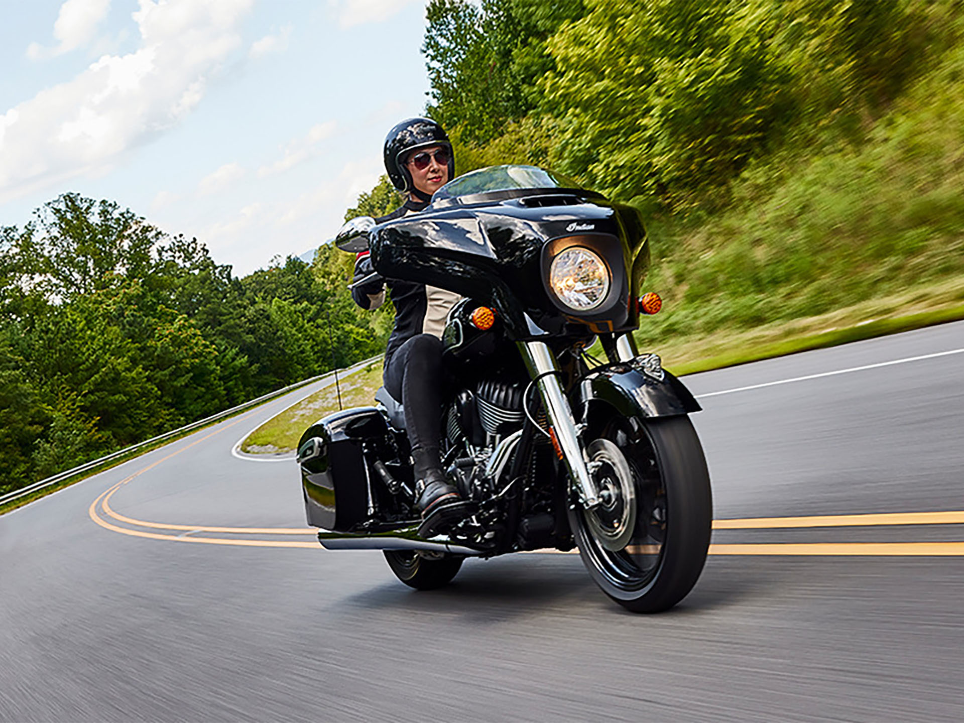 2024 Indian Motorcycle Chieftain® in Columbia, Missouri - Photo 16