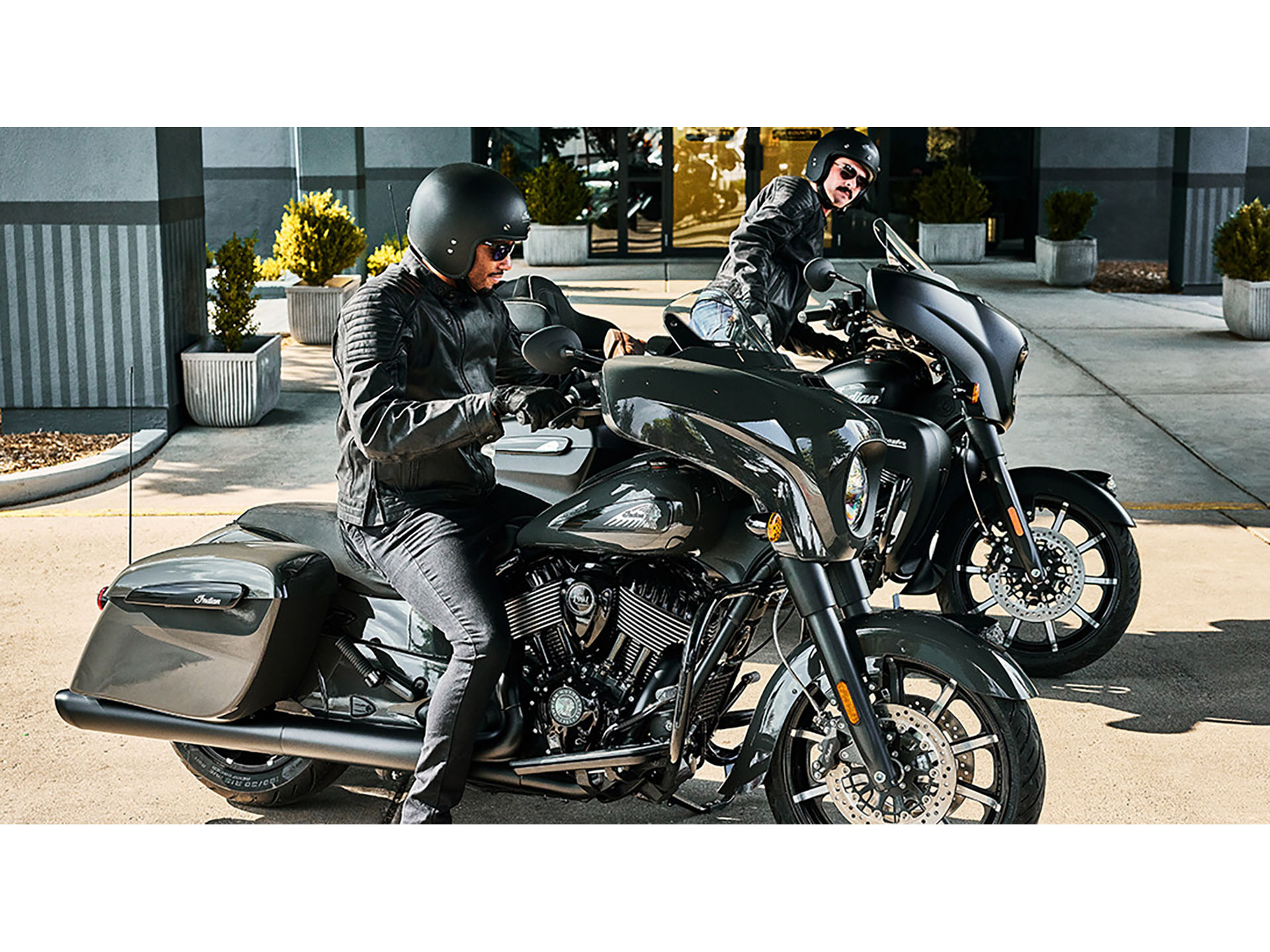 2024 Indian Motorcycle Chieftain® Dark Horse® in Columbia, Missouri - Photo 16